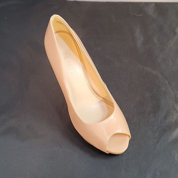 BRAND NEW WOMEN'S NWCAMYA PEEP TOE CLASSIC PUMPS - Picture 13 of 16